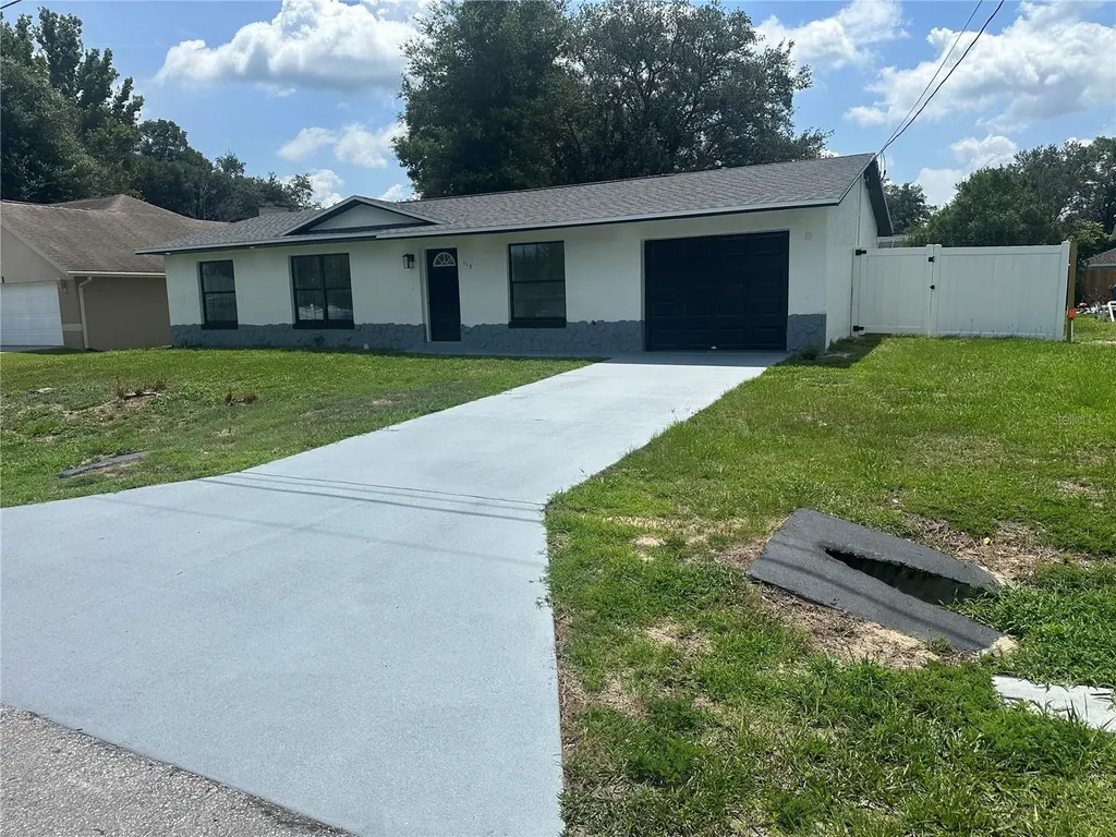 113 Teak Loop Ocala FL 34472