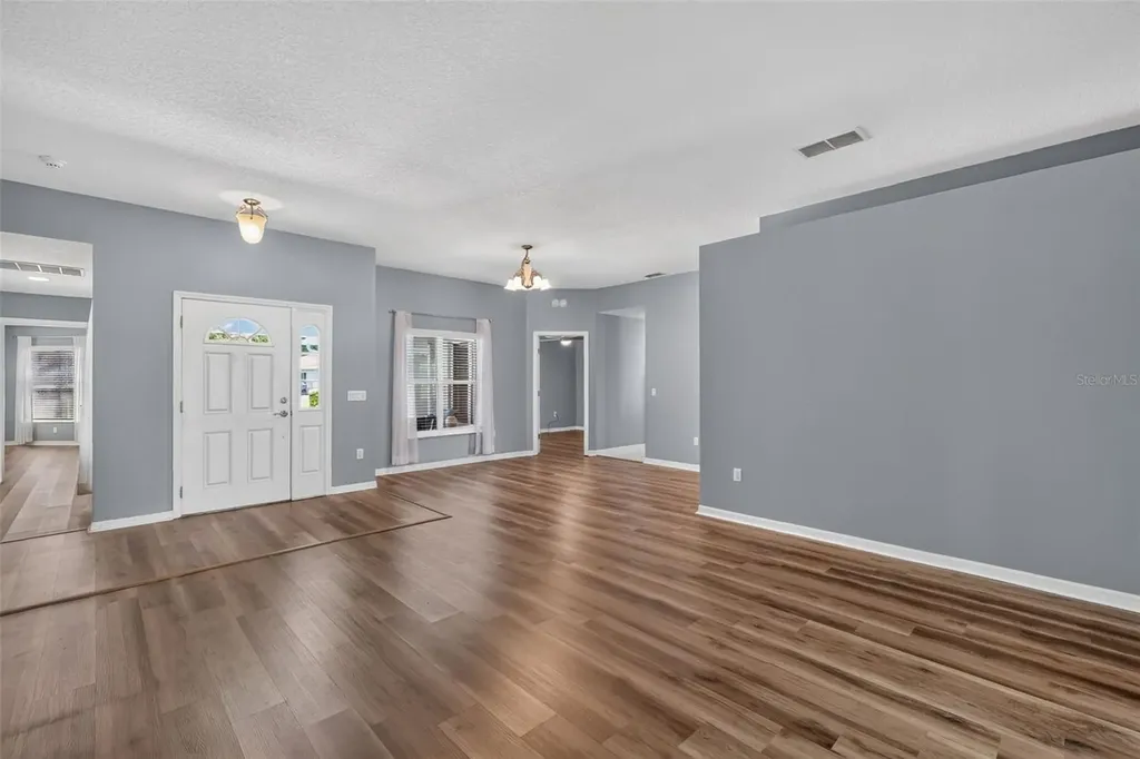 26821 Augusta Springs Circle Leesburg FL 34748