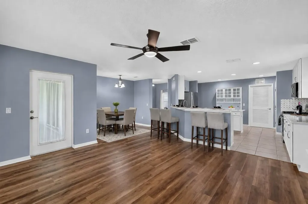26821 Augusta Springs Circle Leesburg FL 34748