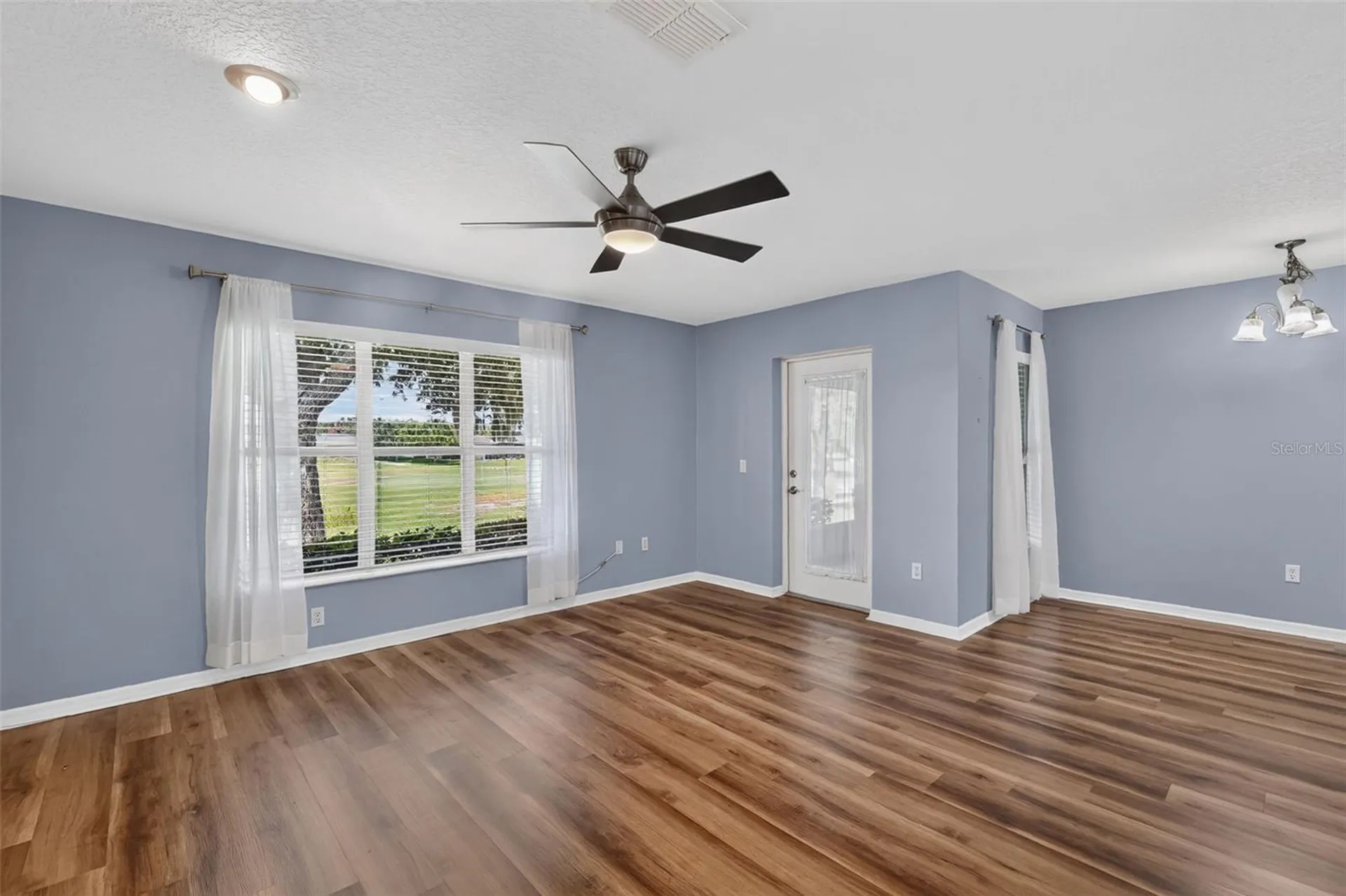 26821 Augusta Springs Circle Leesburg FL 34748