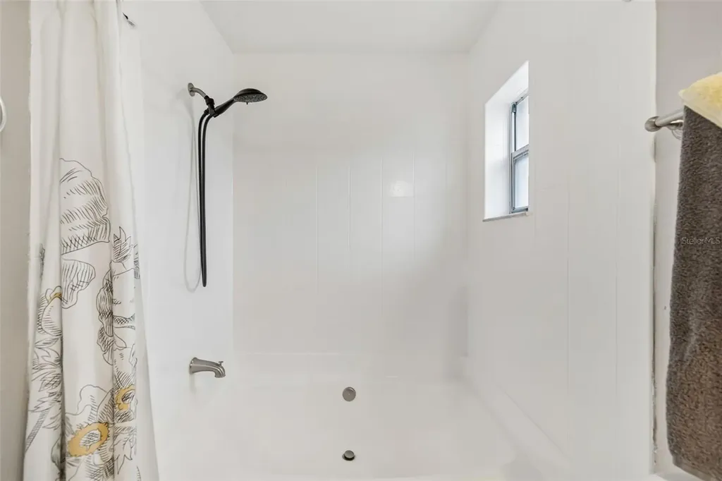 12008 Peony Court Tampa FL 33635