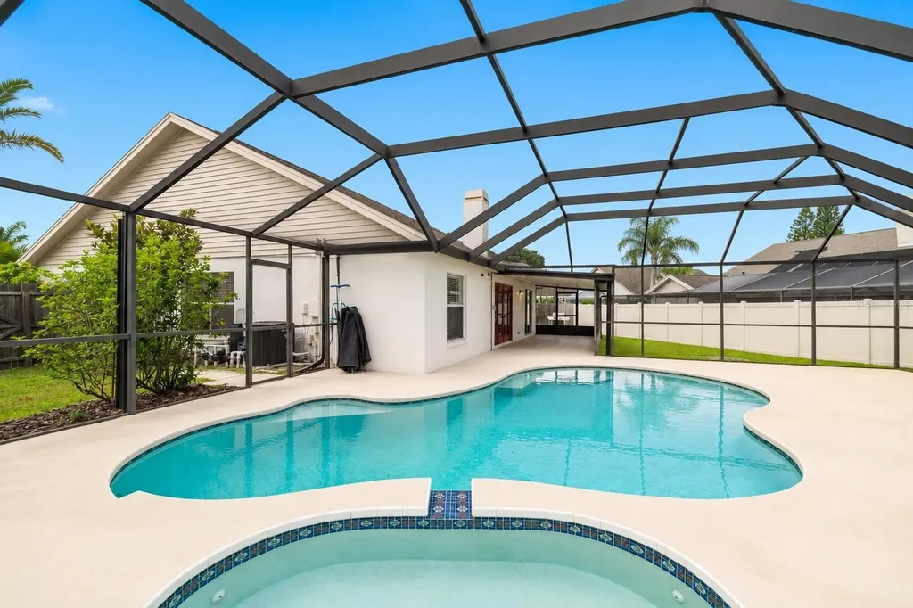 12008 Peony Court Tampa FL 33635