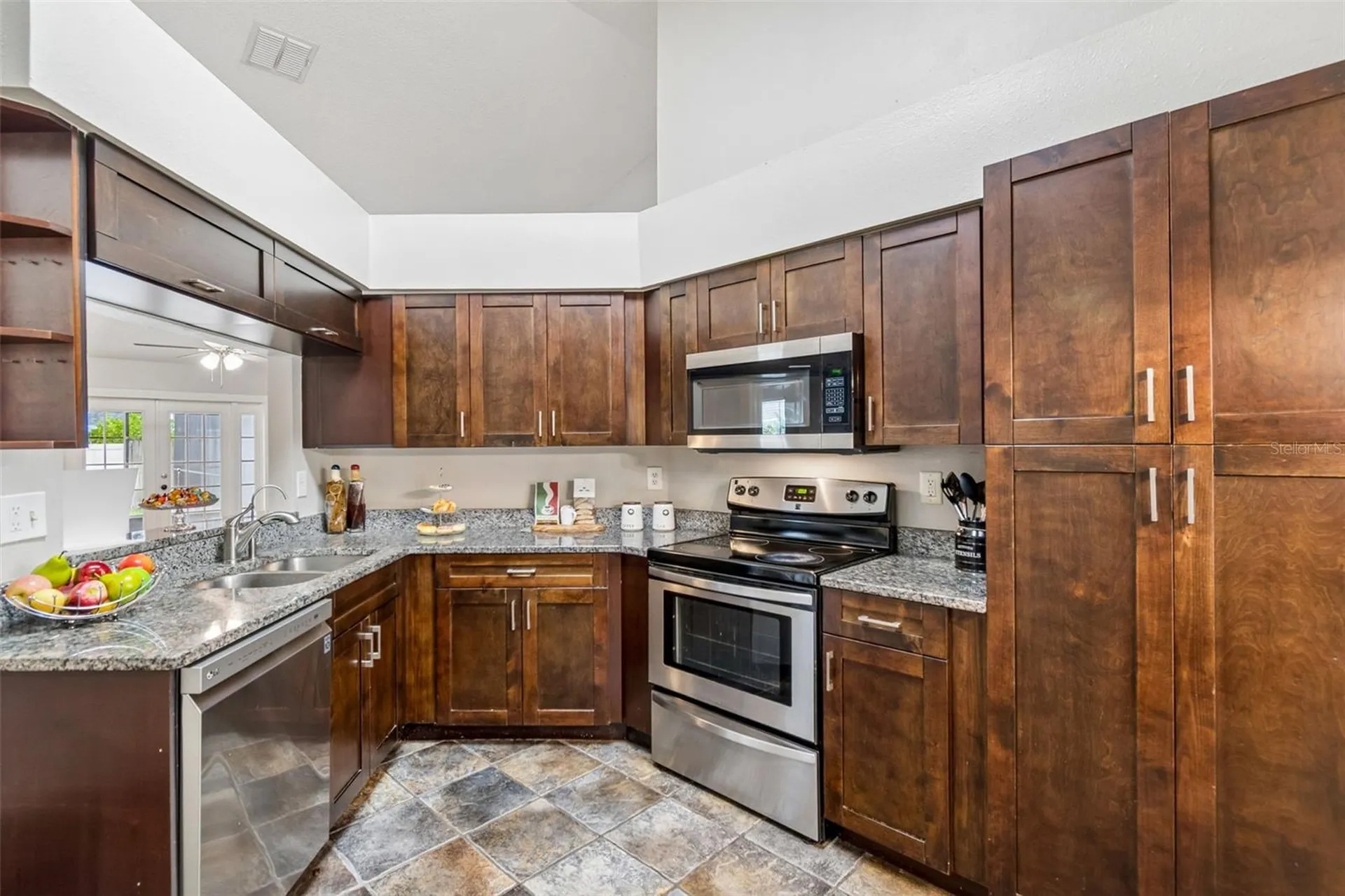 12008 Peony Court Tampa FL 33635