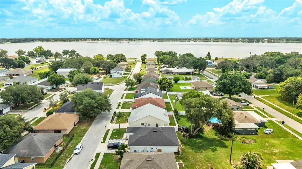 160 Madalyn Court Auburndale FL 33823