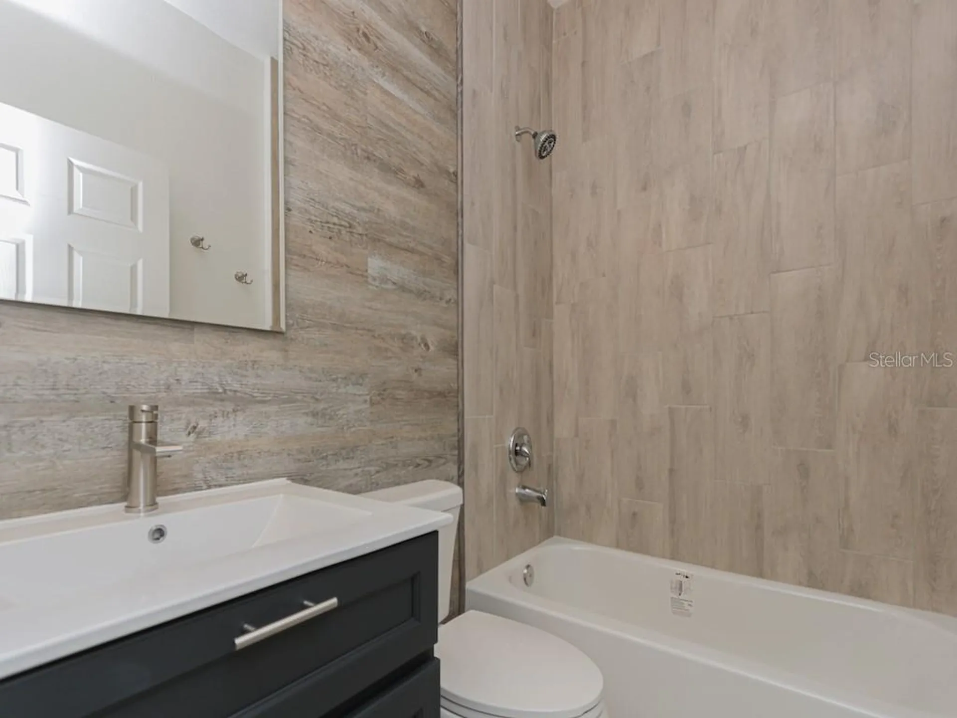 2831 W Livingston Street Orlando FL 32805