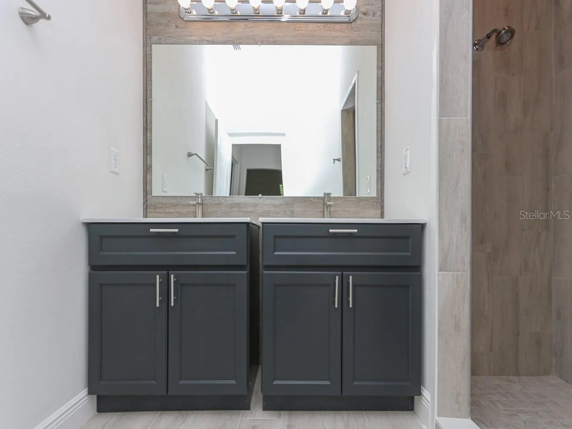 2831 W Livingston Street Orlando FL 32805