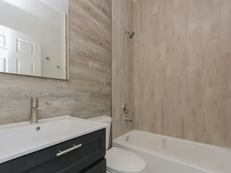 2831 W Livingston Street Orlando FL 32805