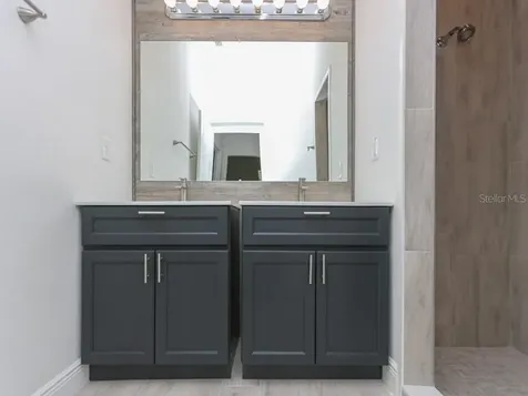 2831 W Livingston Street Orlando FL 32805