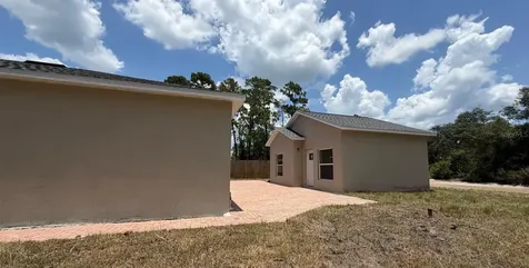 1214 7th Avenue Deland FL 32724