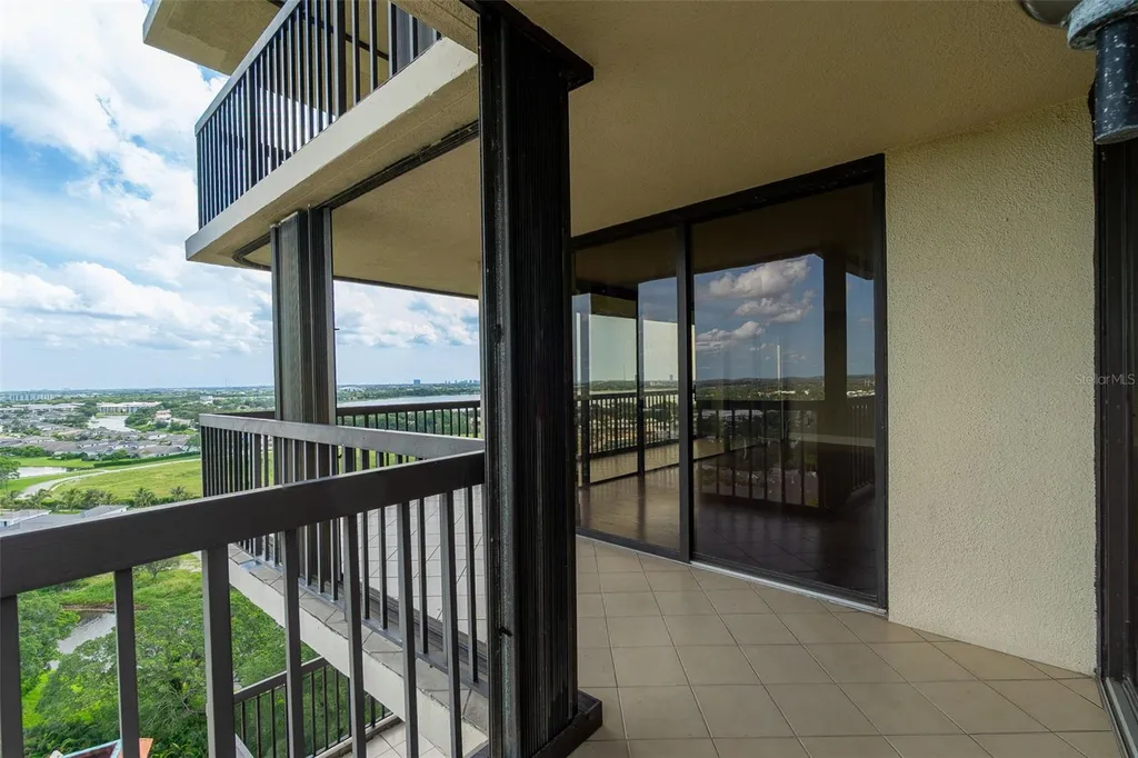 2480 Presidential Way West Palm Beach FL 33401