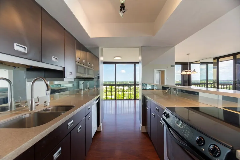 2480 Presidential Way West Palm Beach FL 33401