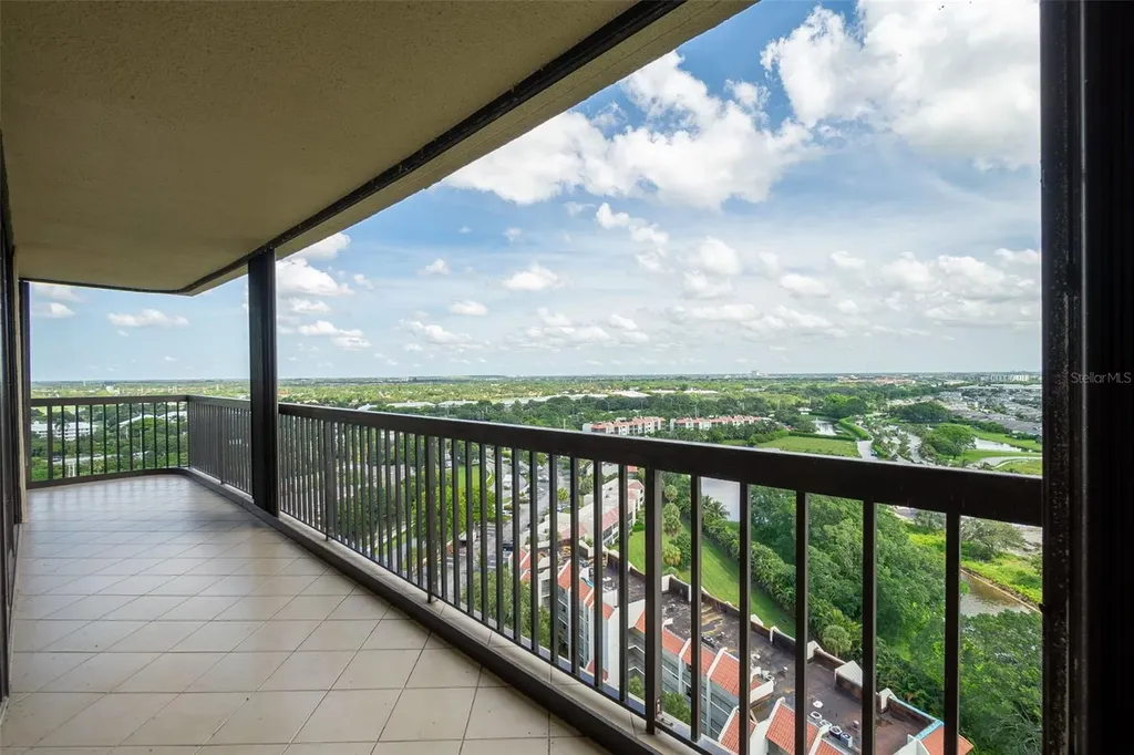 2480 Presidential Way West Palm Beach FL 33401