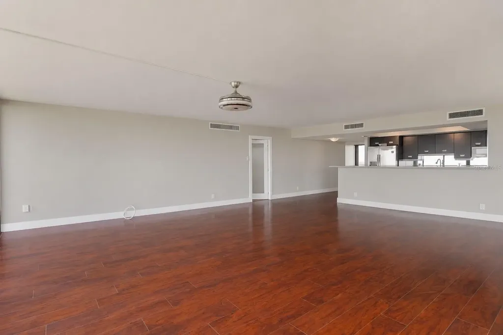 2480 Presidential Way West Palm Beach FL 33401