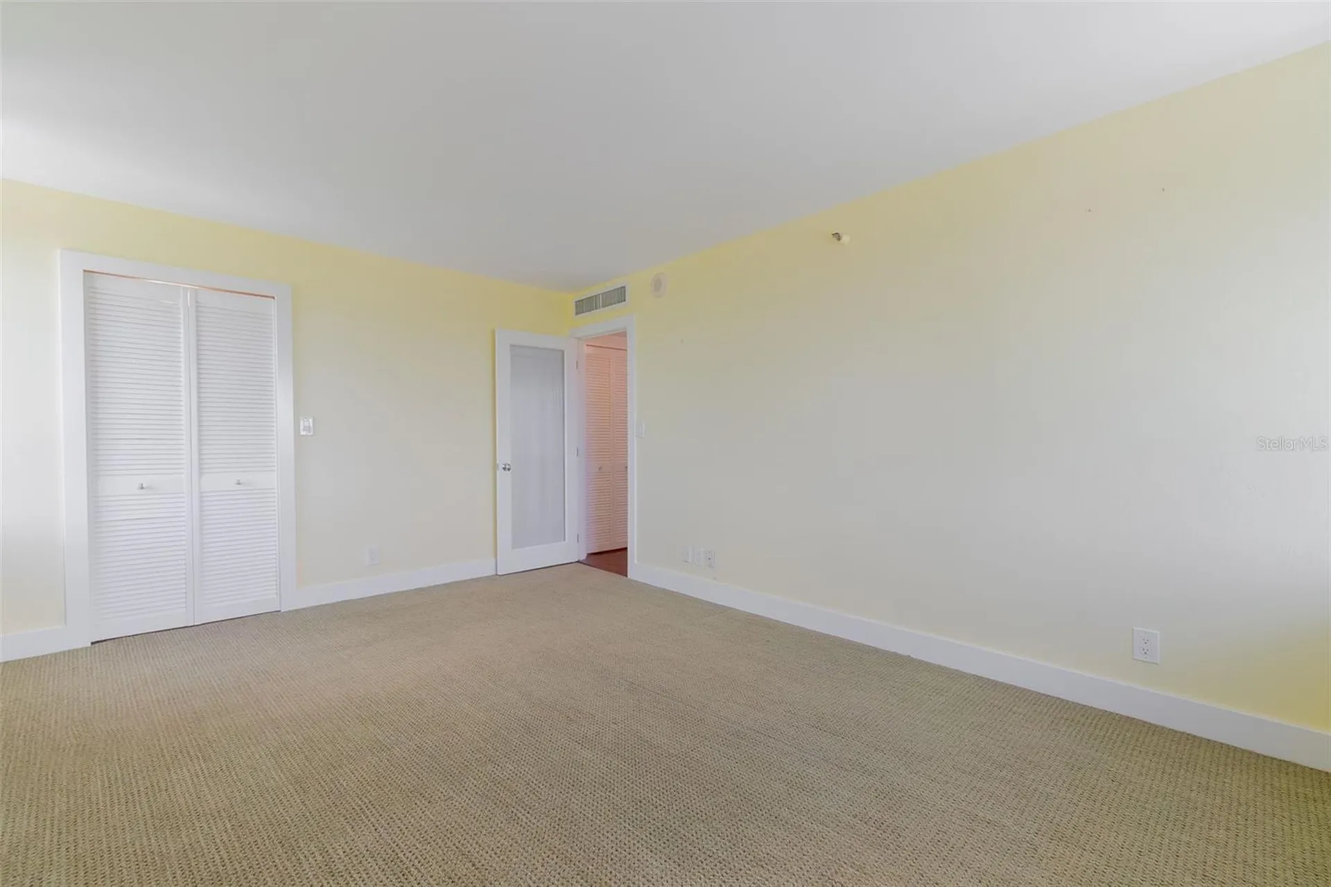 2480 Presidential Way West Palm Beach FL 33401