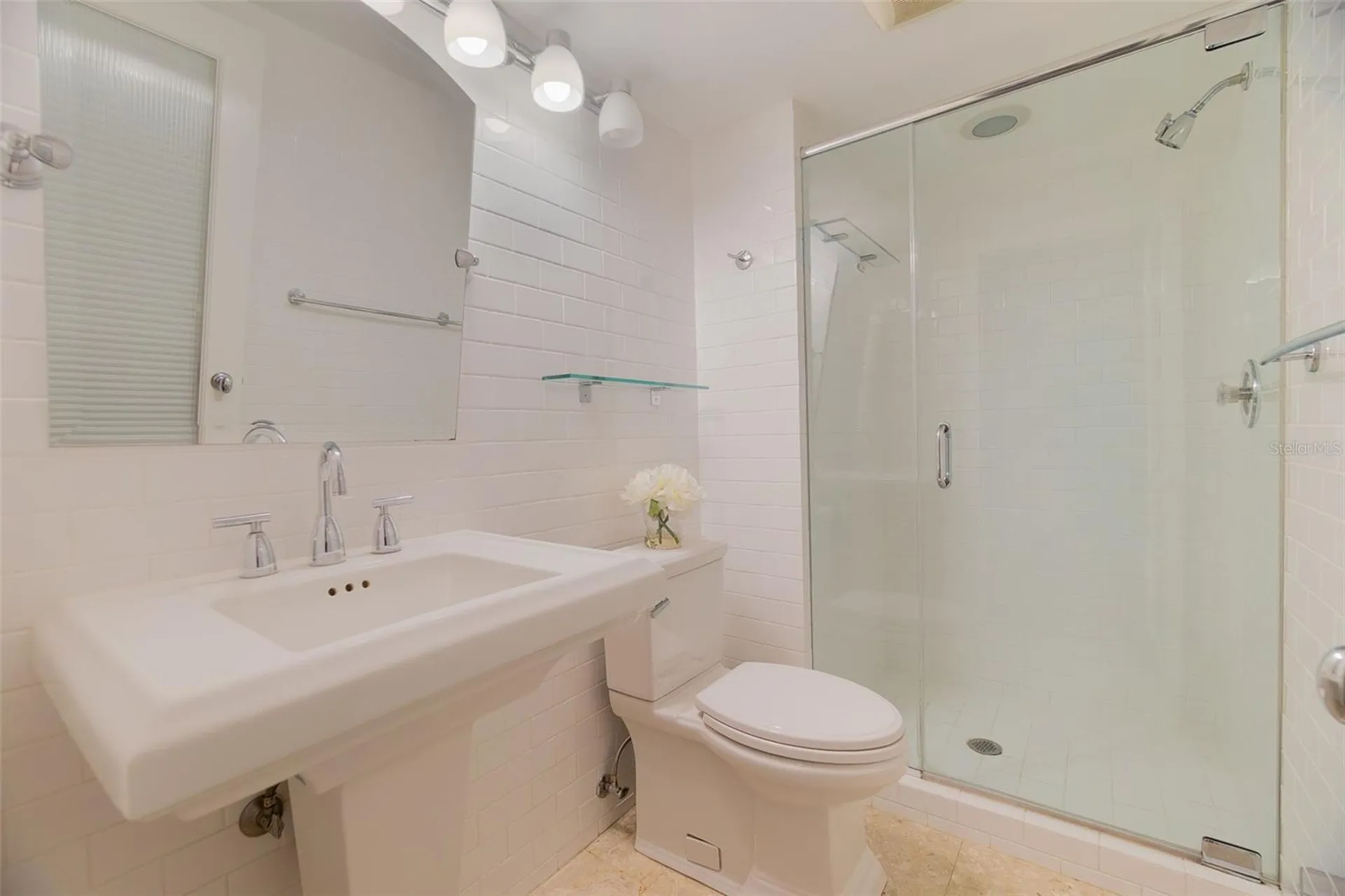 2480 Presidential Way West Palm Beach FL 33401