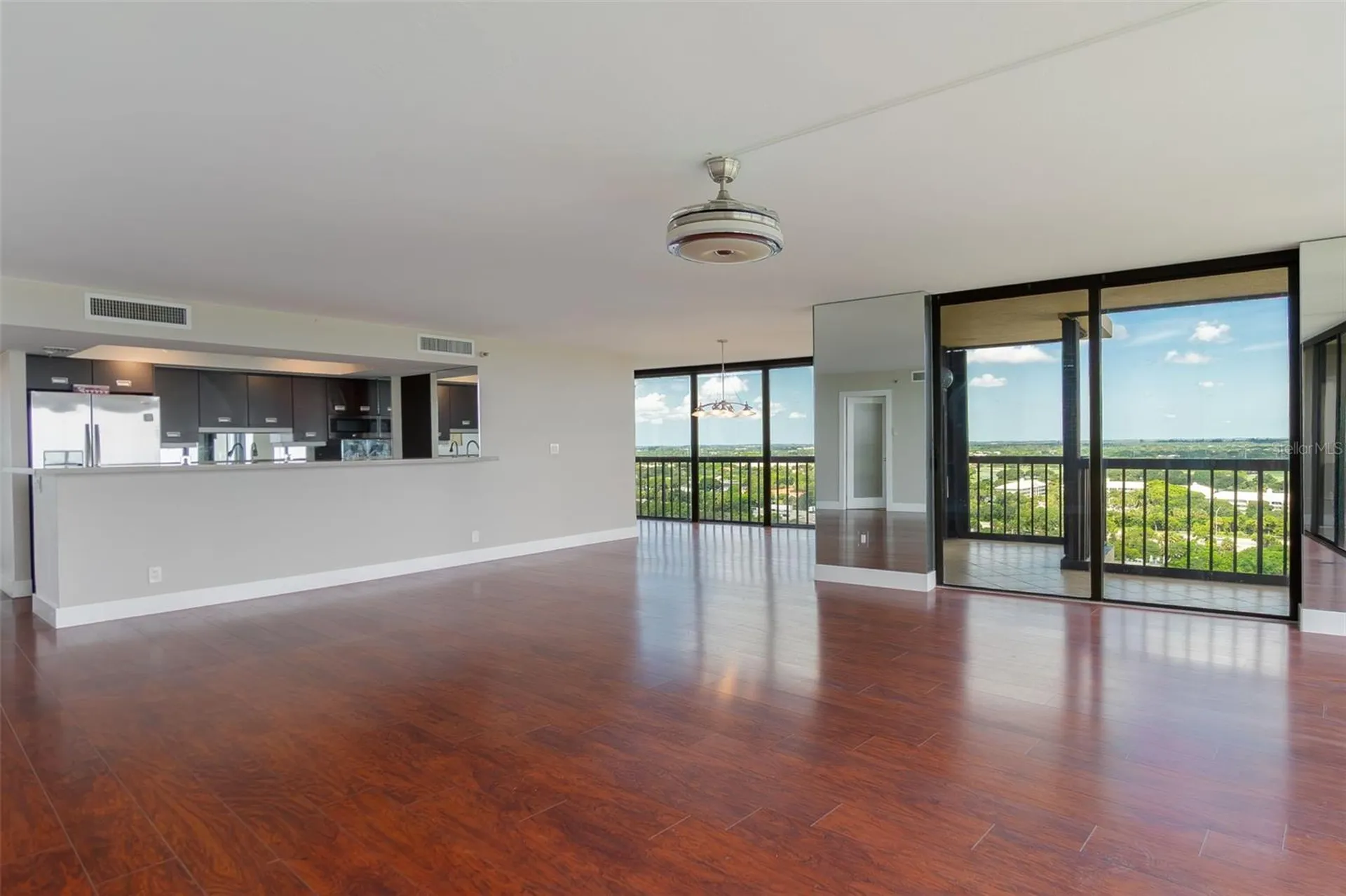 2480 Presidential Way West Palm Beach FL 33401