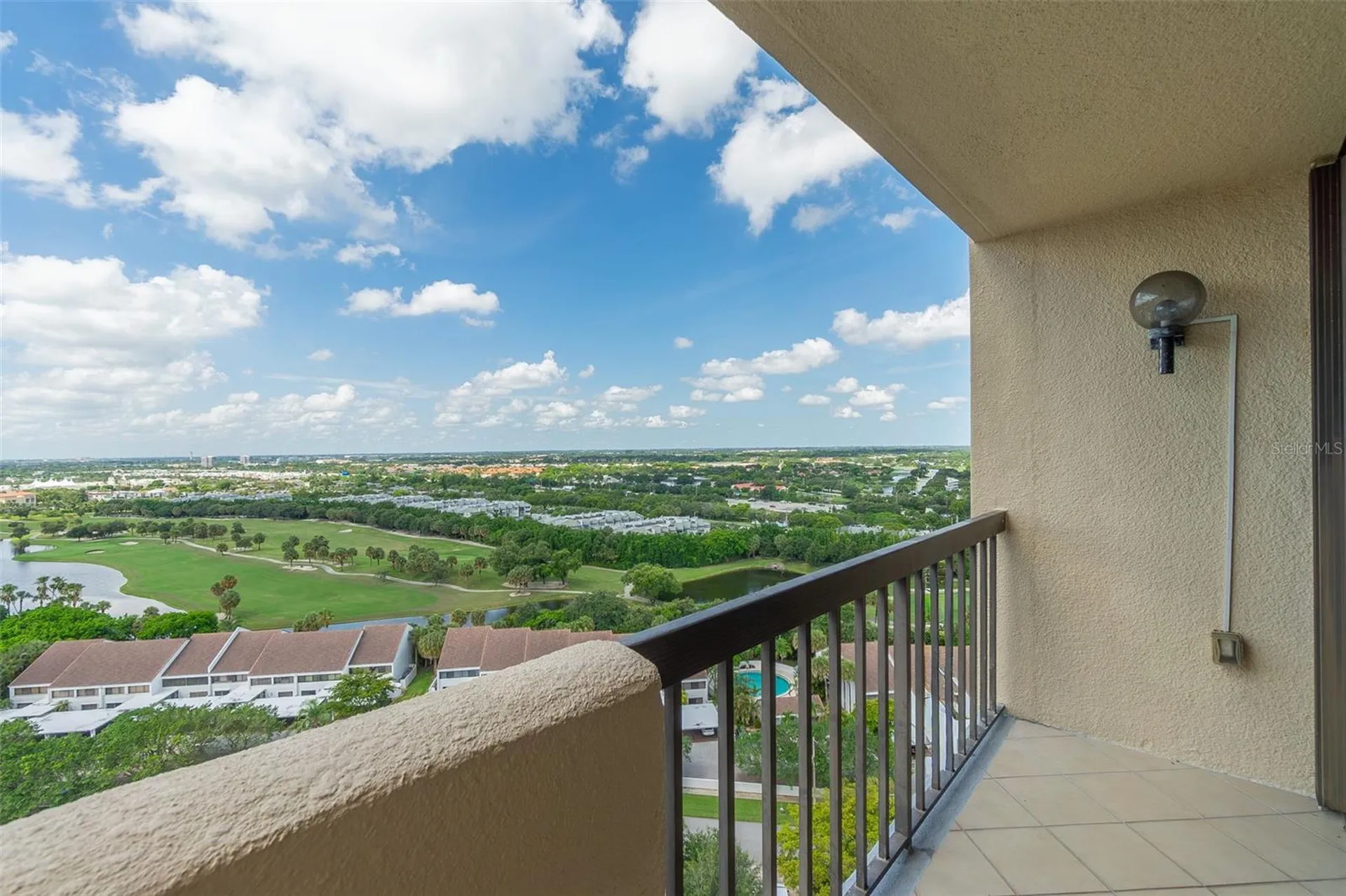 2480 Presidential Way West Palm Beach FL 33401
