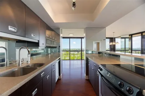 2480 Presidential Way West Palm Beach FL 33401