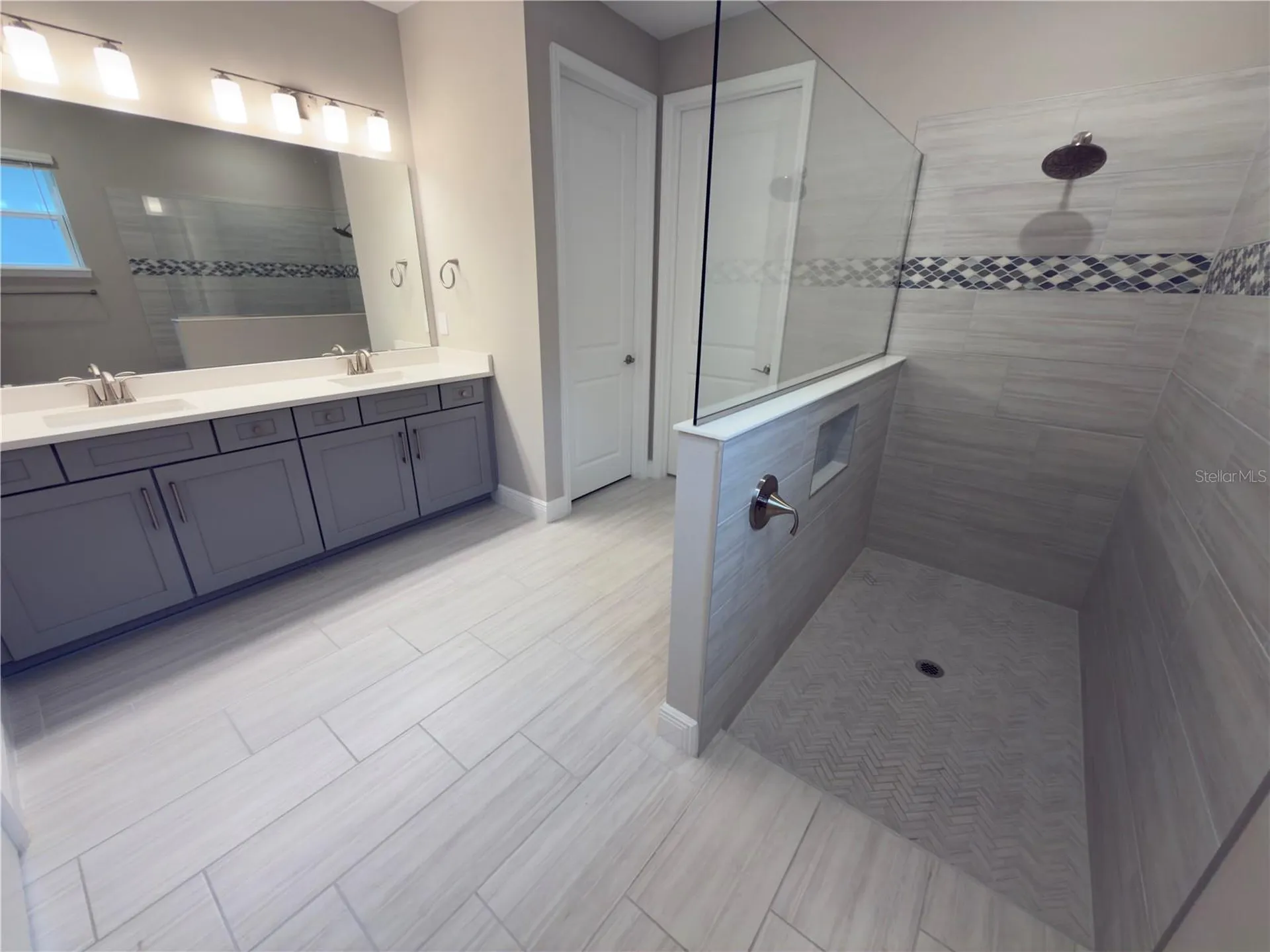 2133 Divot Drive Daytona Beach FL 32124