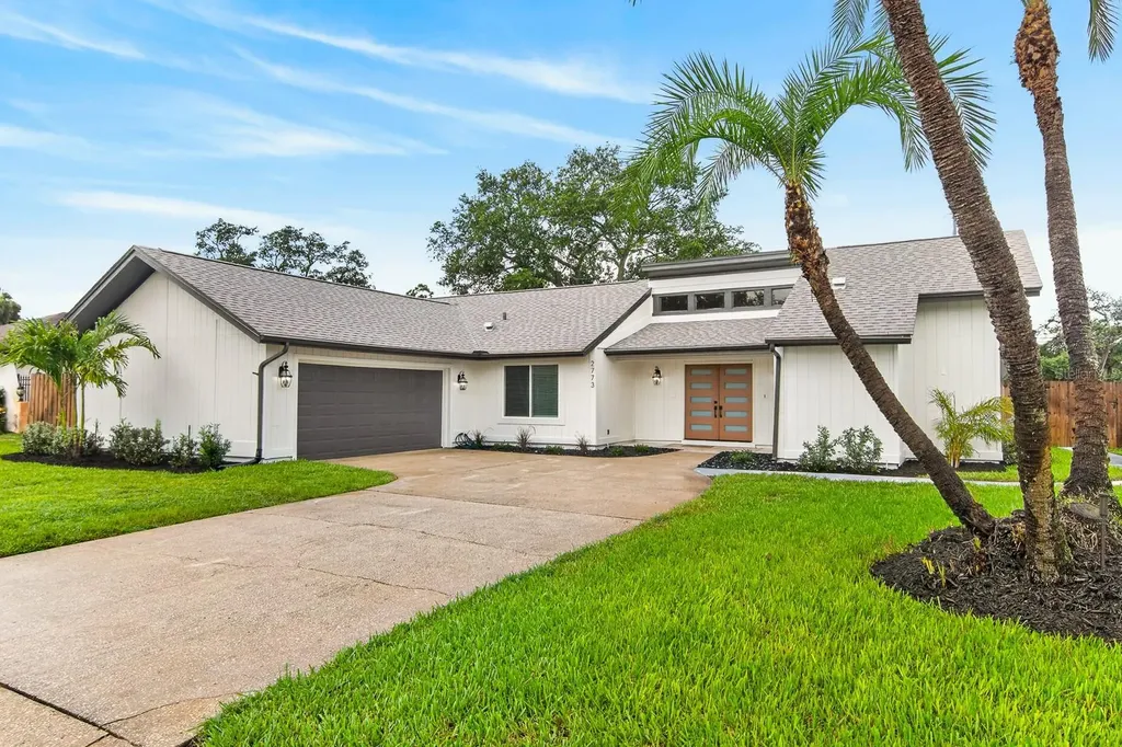 2773 Valencia Lane W Palm Harbor FL 34684