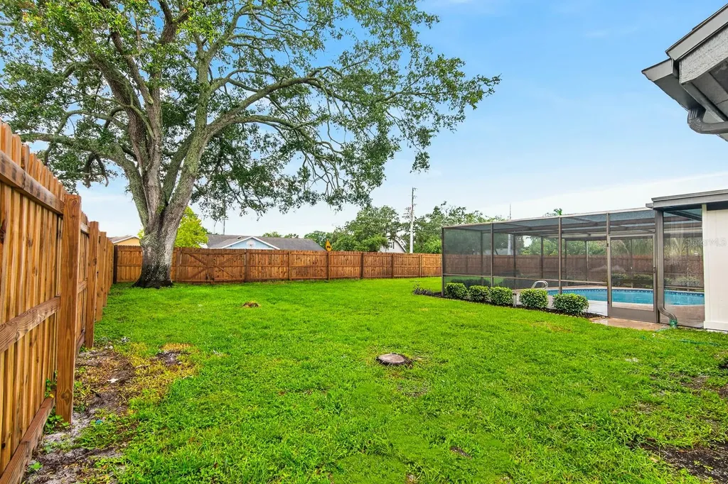 2773 Valencia Lane W Palm Harbor FL 34684