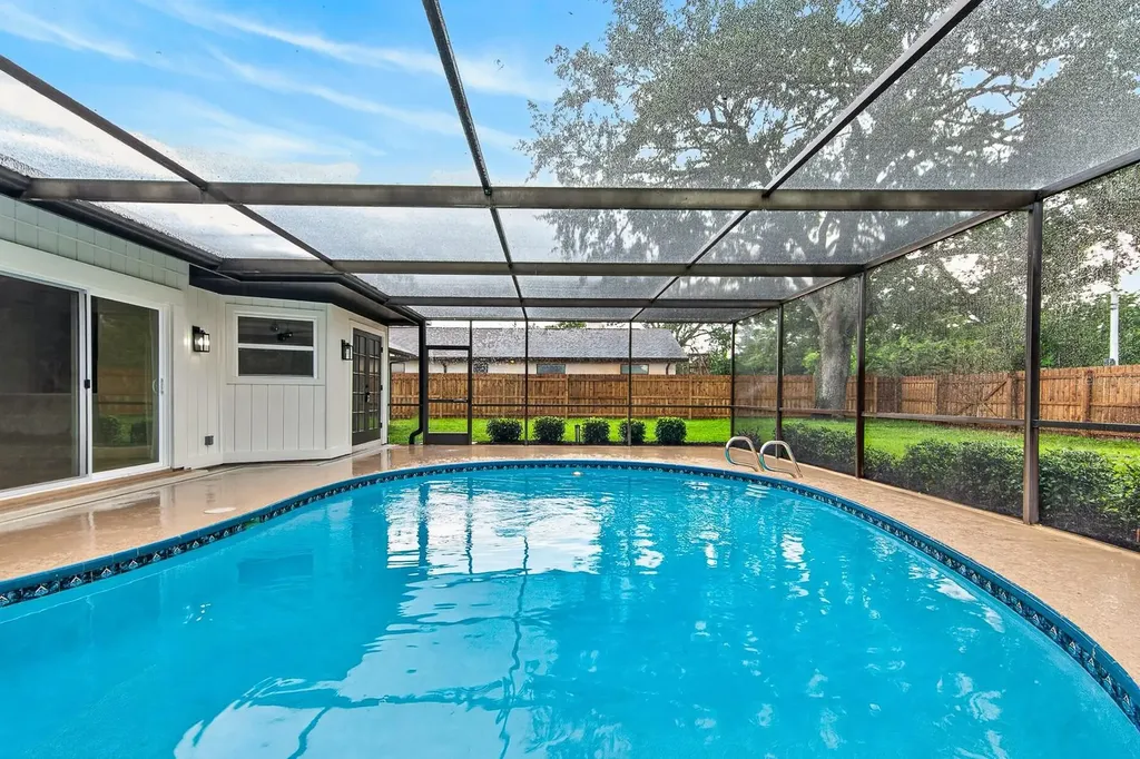 2773 Valencia Lane W Palm Harbor FL 34684