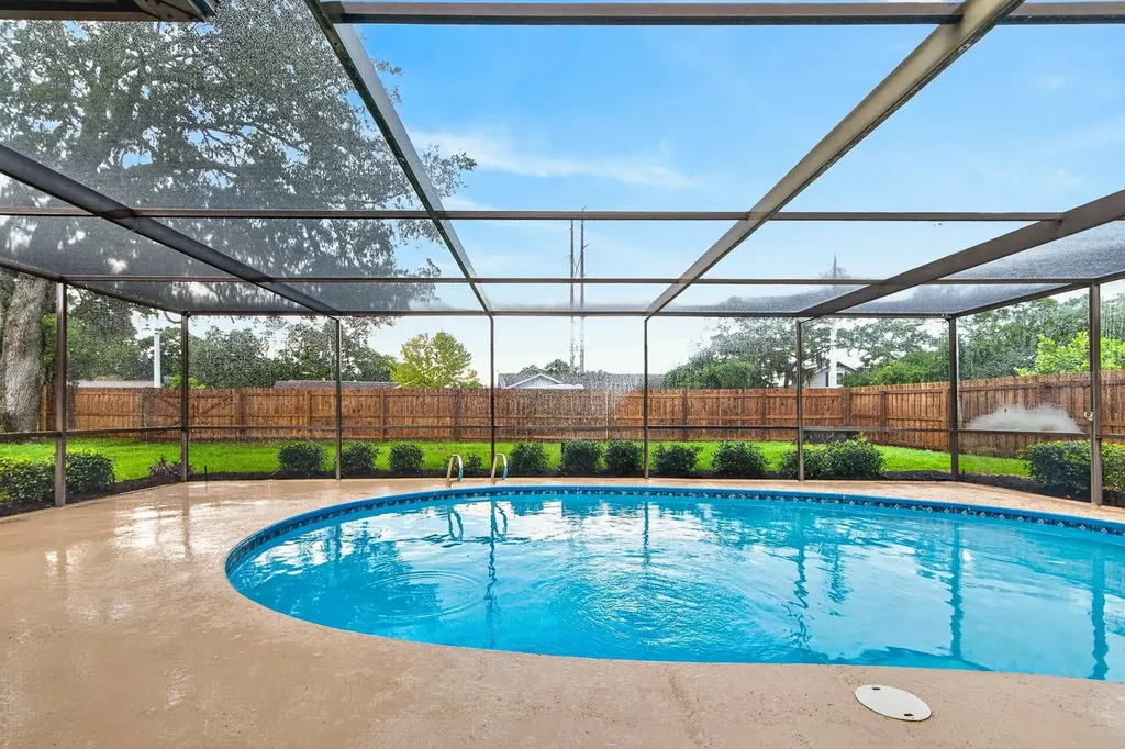 2773 Valencia Lane W Palm Harbor FL 34684