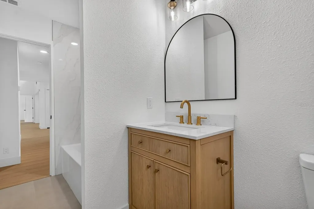 2773 Valencia Lane W Palm Harbor FL 34684