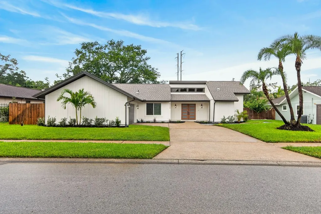 2773 Valencia Lane W Palm Harbor FL 34684