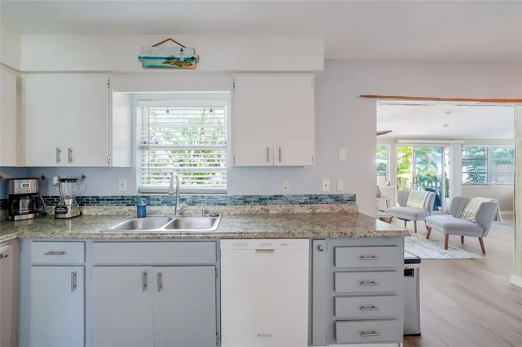 1004 68th Street NW Bradenton FL 34209