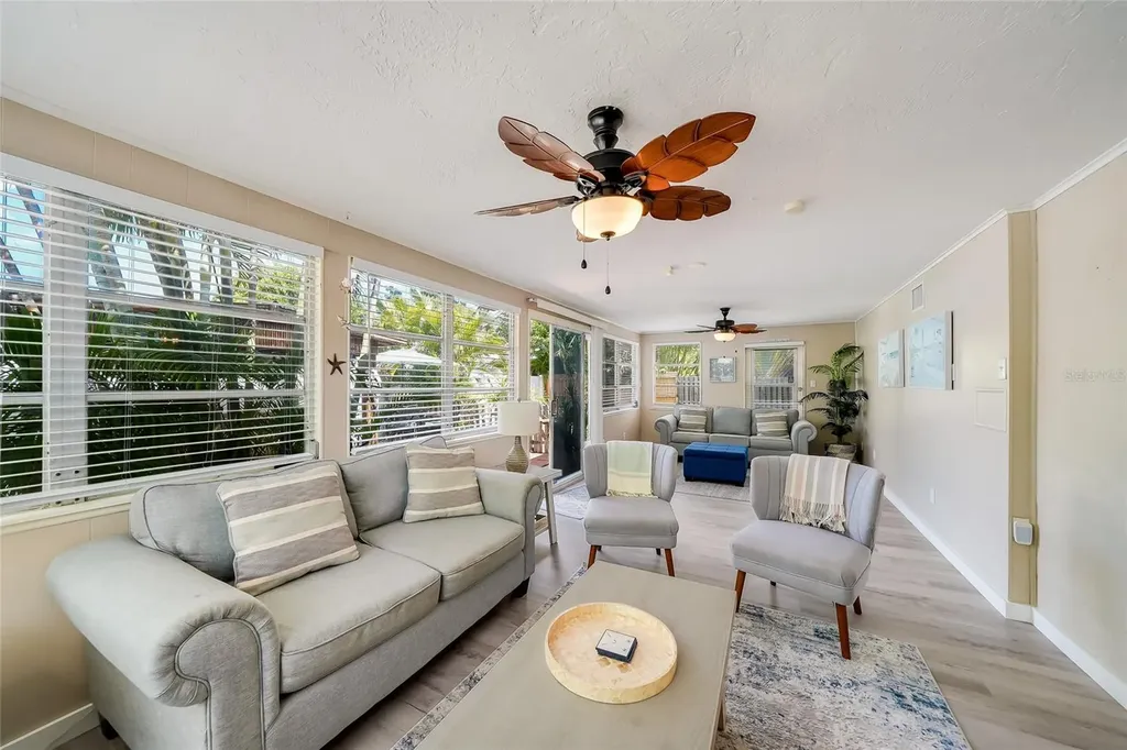 1004 68th Street NW Bradenton FL 34209