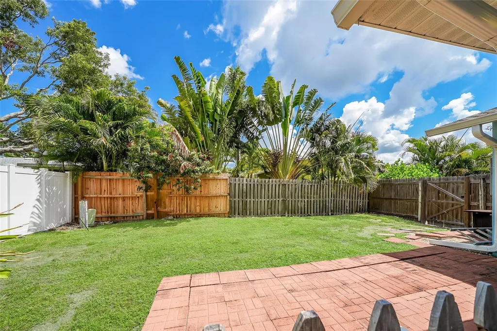 1004 68th Street NW Bradenton FL 34209