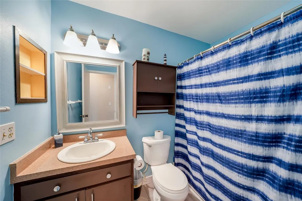 1004 68th Street NW Bradenton FL 34209