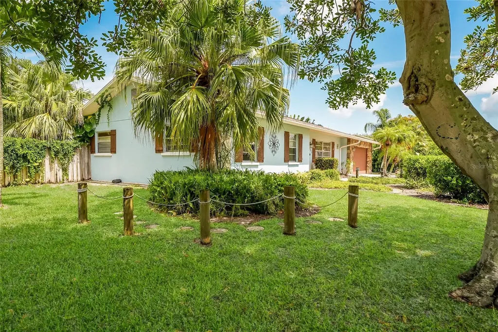 1004 68th Street NW Bradenton FL 34209
