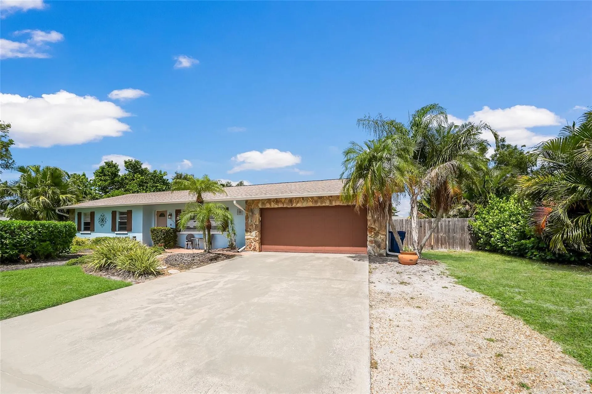 1004 68th Street NW Bradenton FL 34209