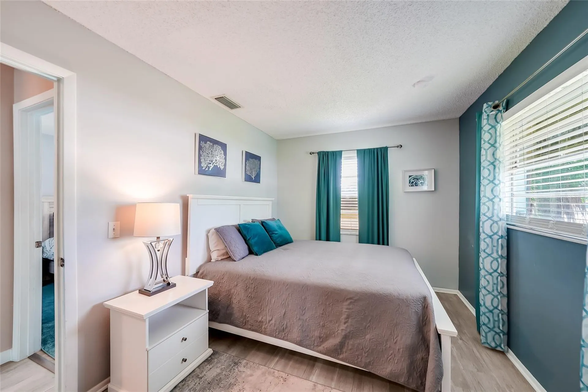 1004 68th Street NW Bradenton FL 34209