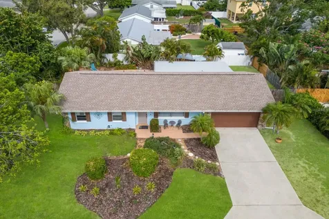 1004 68th Street NW Bradenton FL 34209