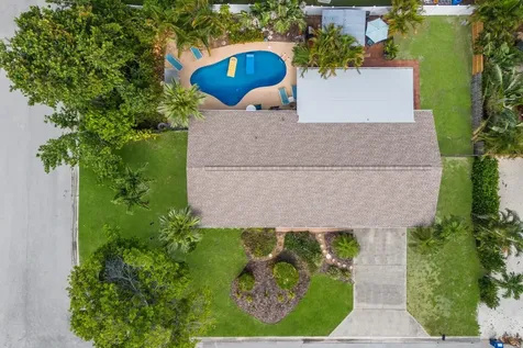 1004 68th Street NW Bradenton FL 34209