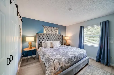 1004 68th Street NW Bradenton FL 34209