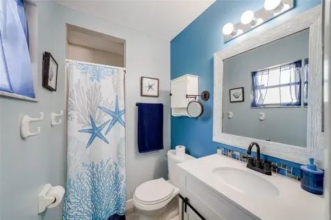 1004 68th Street NW Bradenton FL 34209