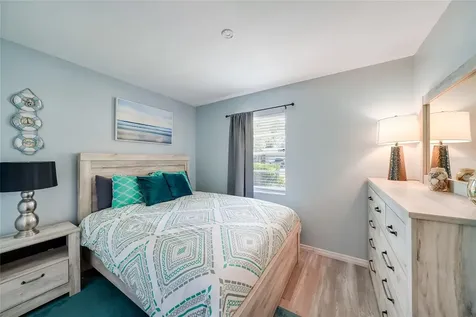 1004 68th Street NW Bradenton FL 34209