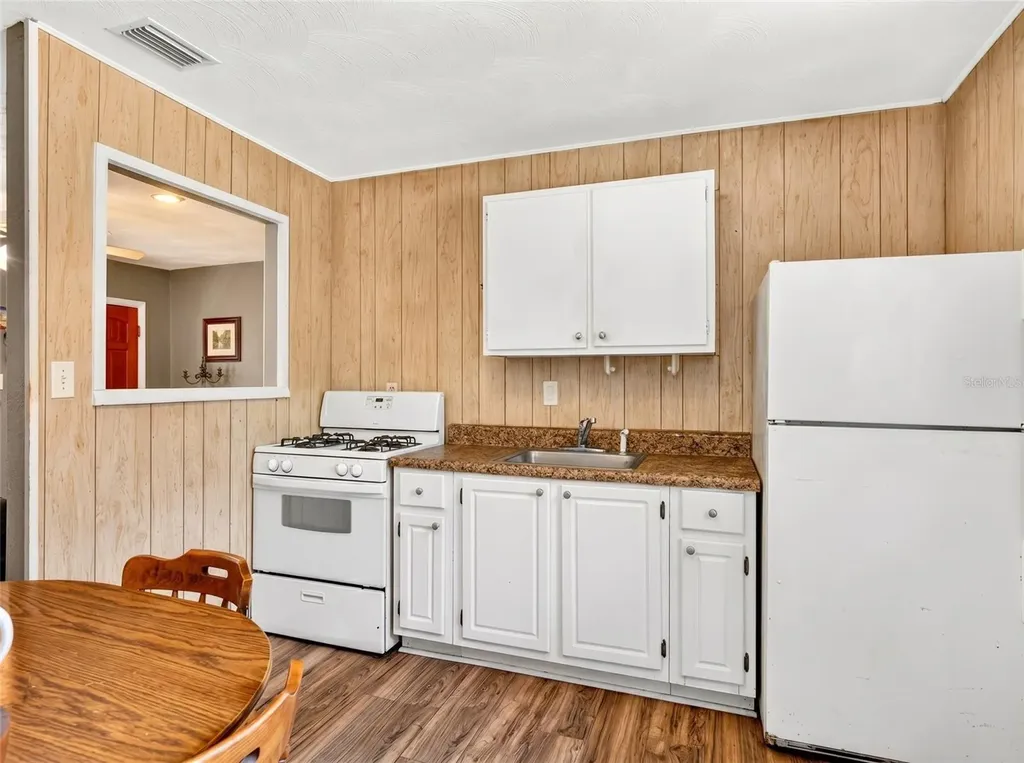3312 NE 16th Court Ocala FL 34479