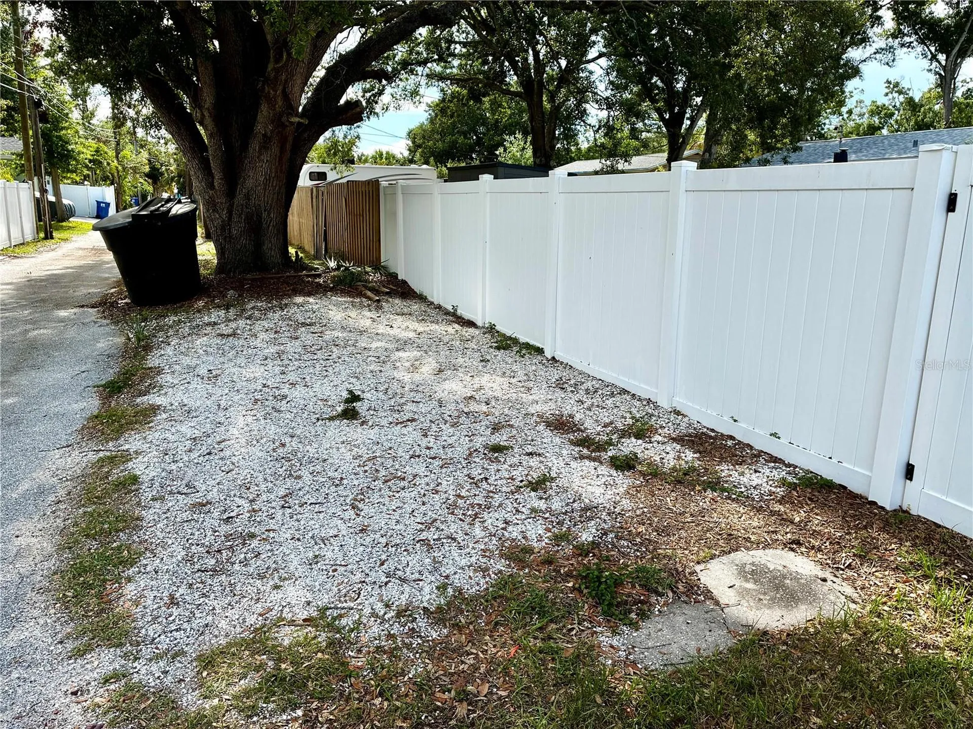 810 52nd Avenue N St Petersburg FL 33703