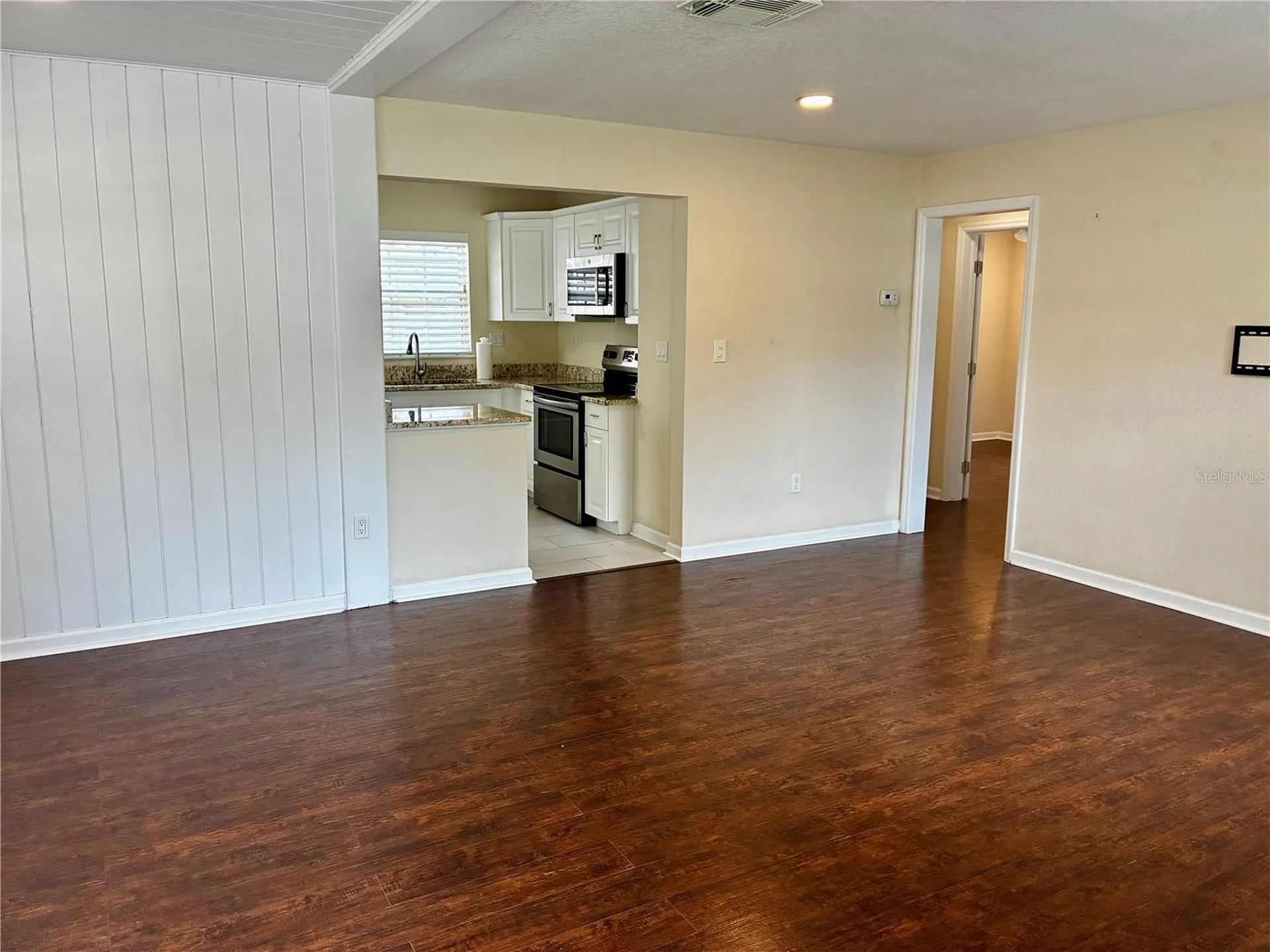 810 52nd Avenue N St Petersburg FL 33703