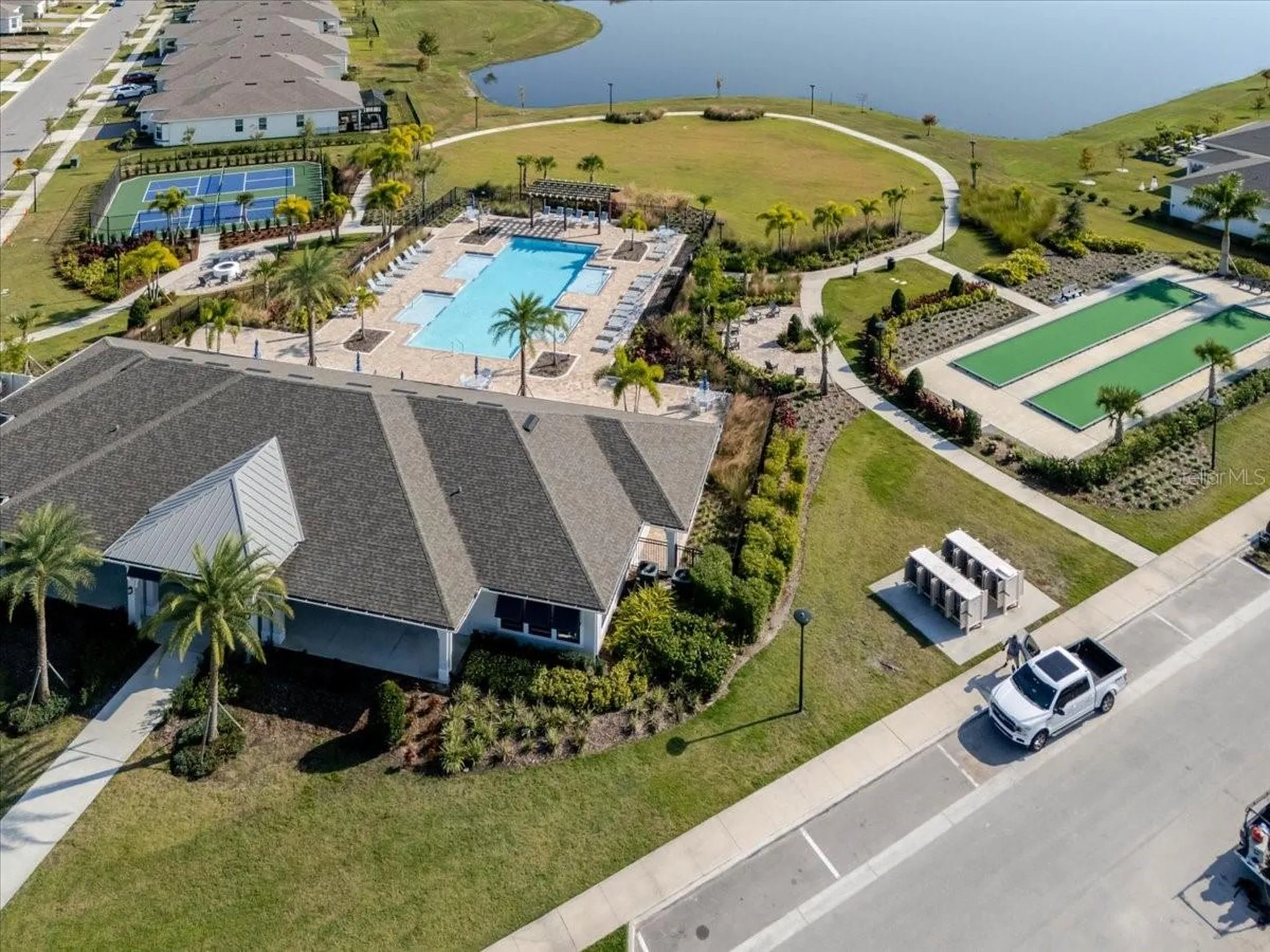 1833 Spring Shower Circle Kissimmee FL 34744