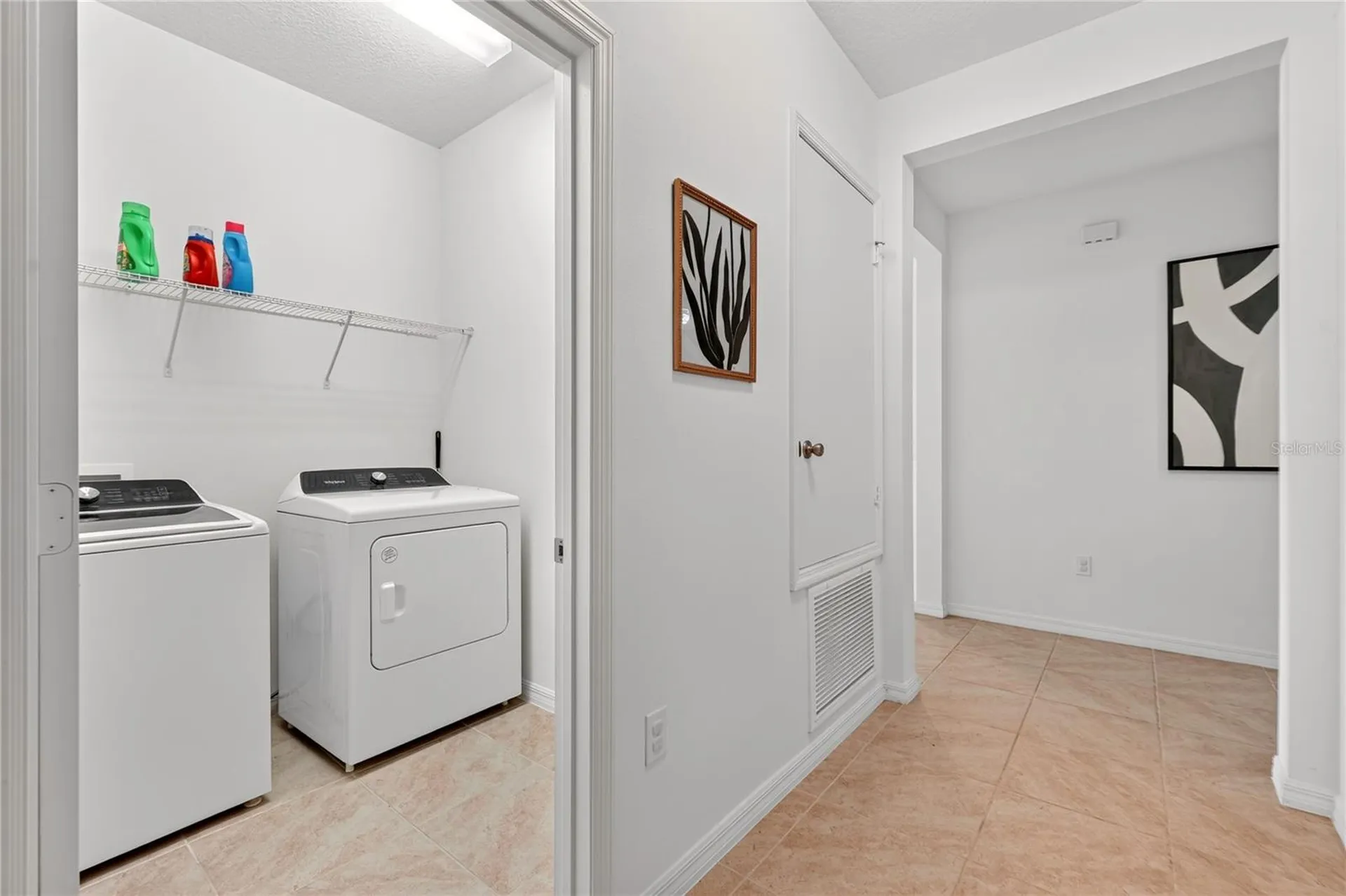 415 Overpool Avenue Davenport FL 33896