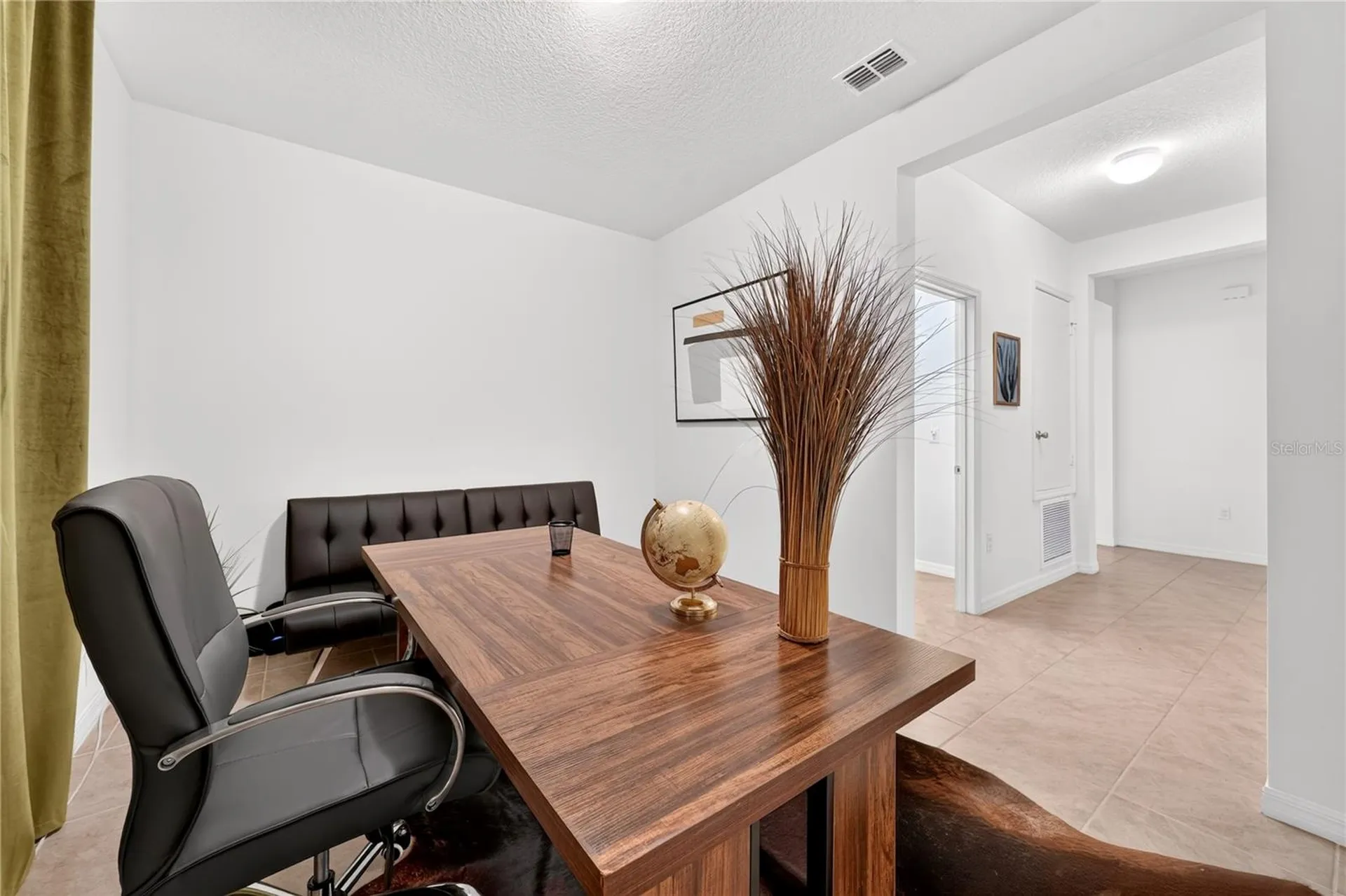 415 Overpool Avenue Davenport FL 33896