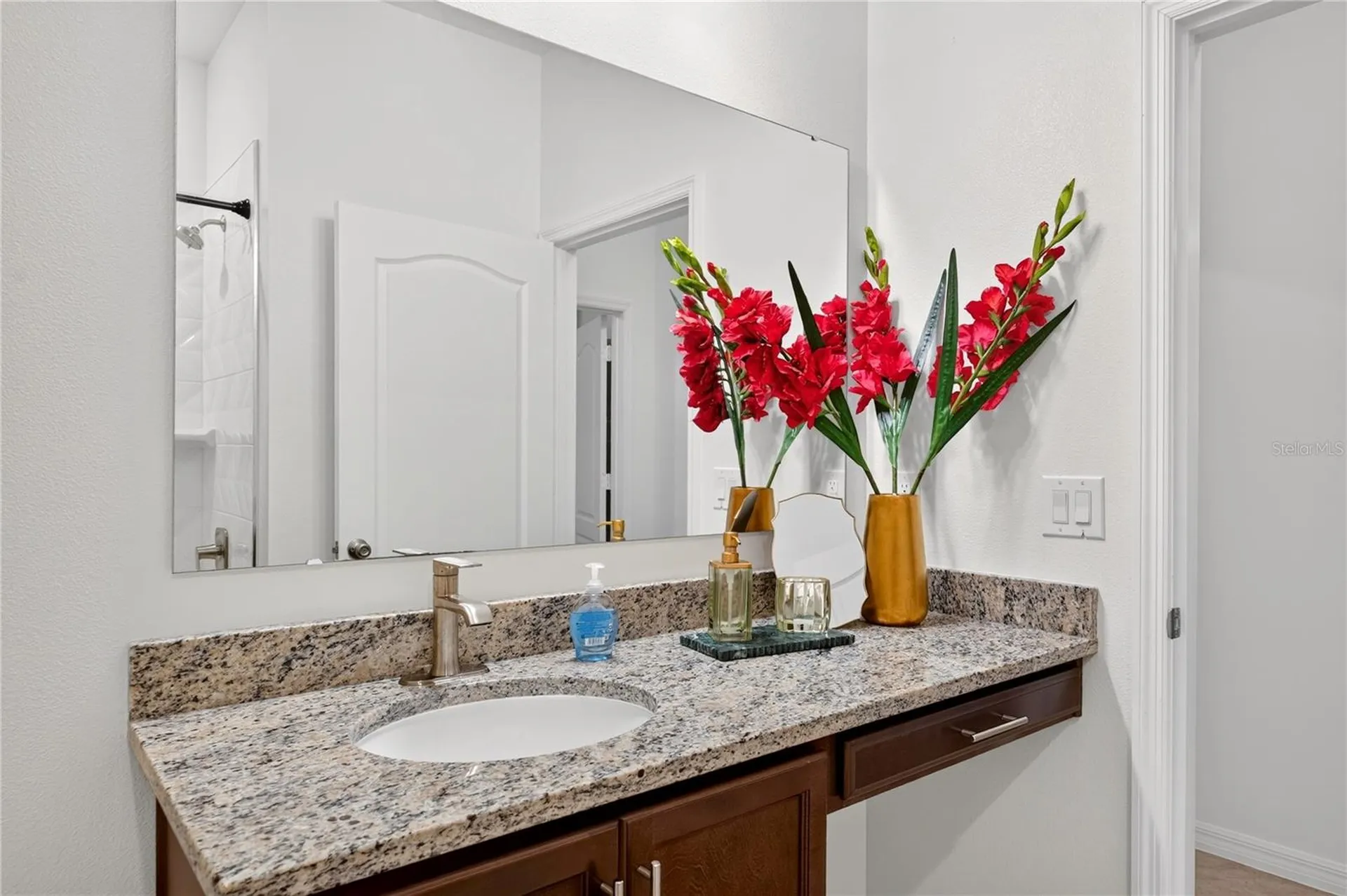 415 Overpool Avenue Davenport FL 33896