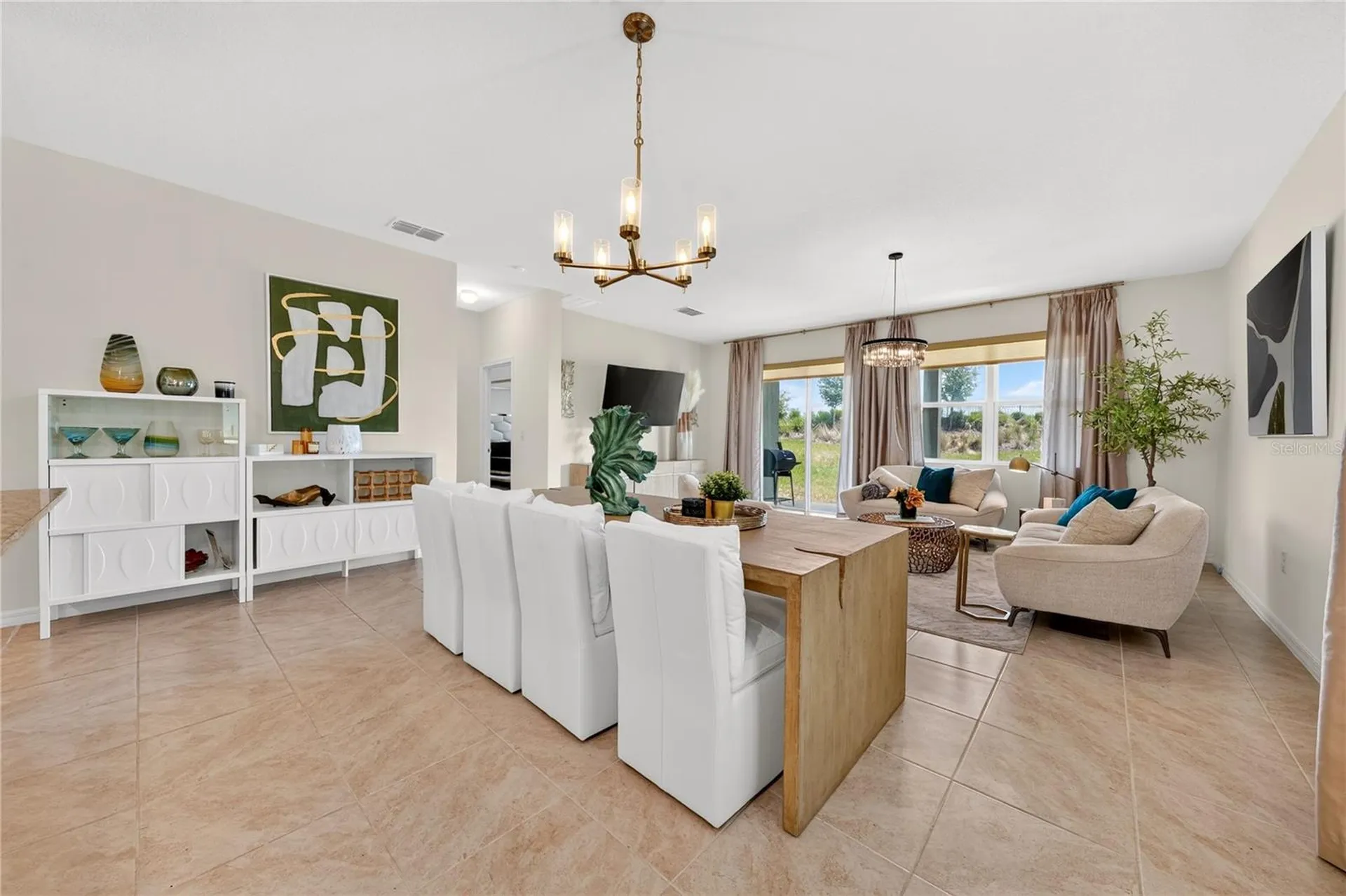 415 Overpool Avenue Davenport FL 33896