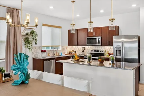 415 Overpool Avenue Davenport FL 33896